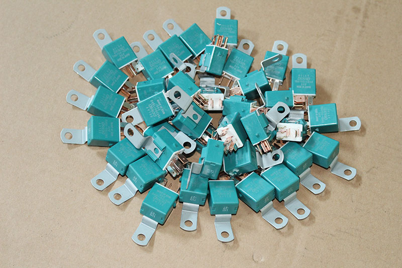 繼電（diàn）器